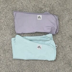 Ollie swaddle set of 2 purple and blue